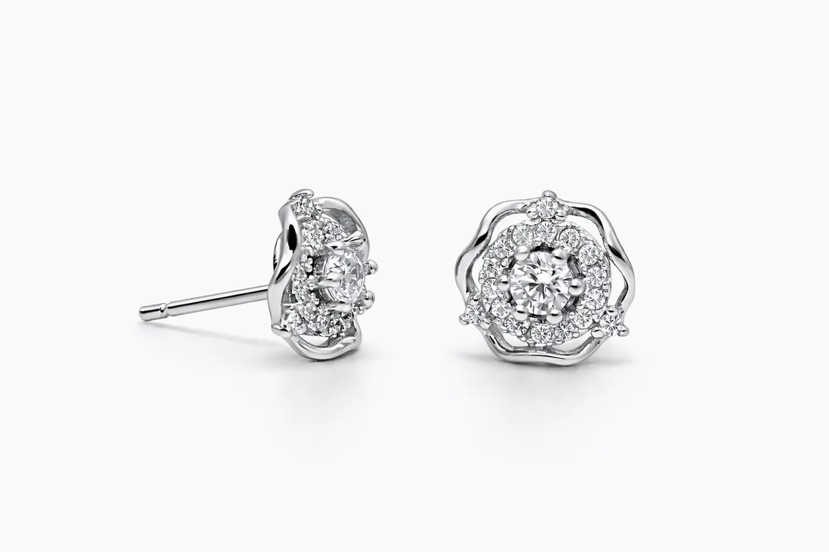 Floral Halo Solitaire